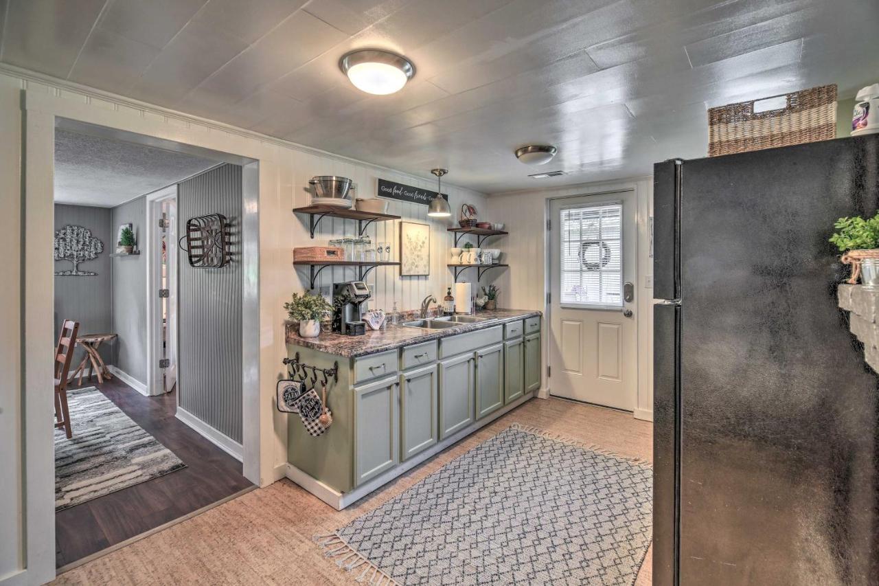 Damascus Cottage With Fire Pit - 1 Mi To Trails Extérieur photo